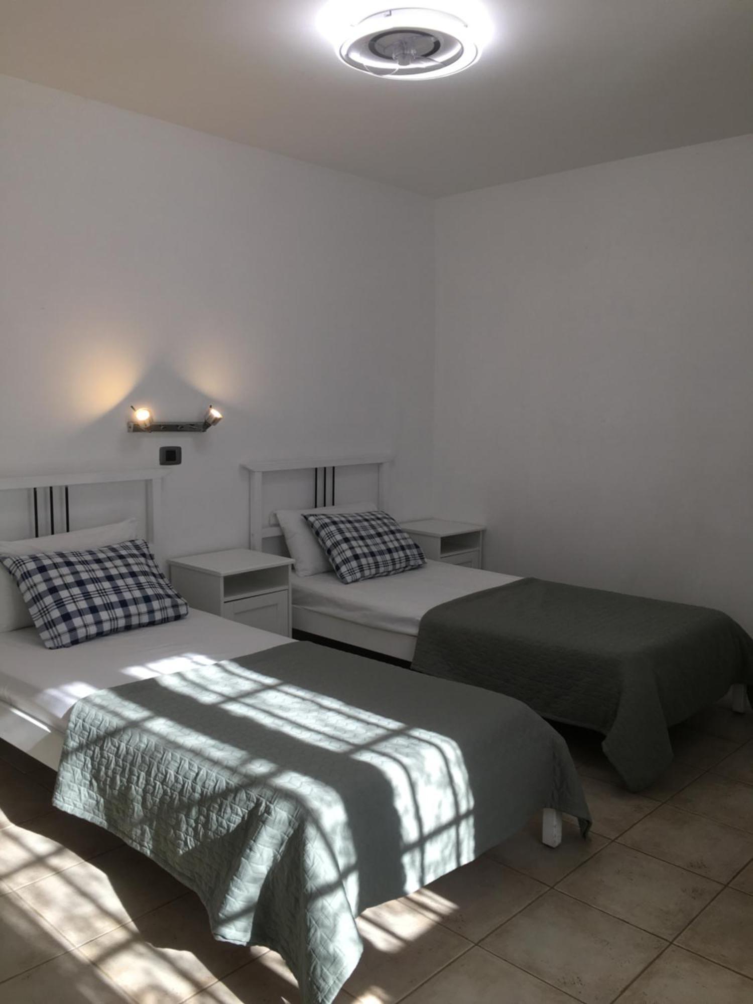 Apartamento Familiar Con Piscina Con Wi Fi En Los Cristianos Los Cristianos  Bagian luar foto